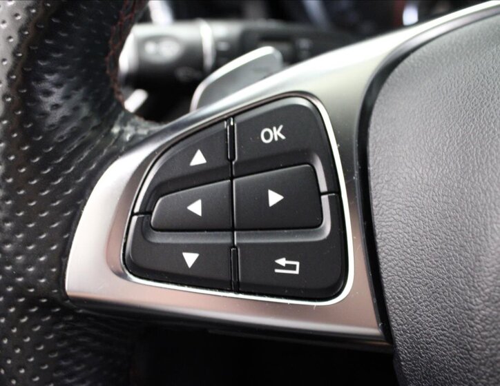 Mercedes-Benz CLA 18