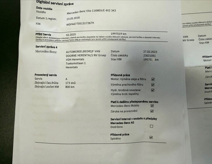 Mercedes-Benz Vito 29