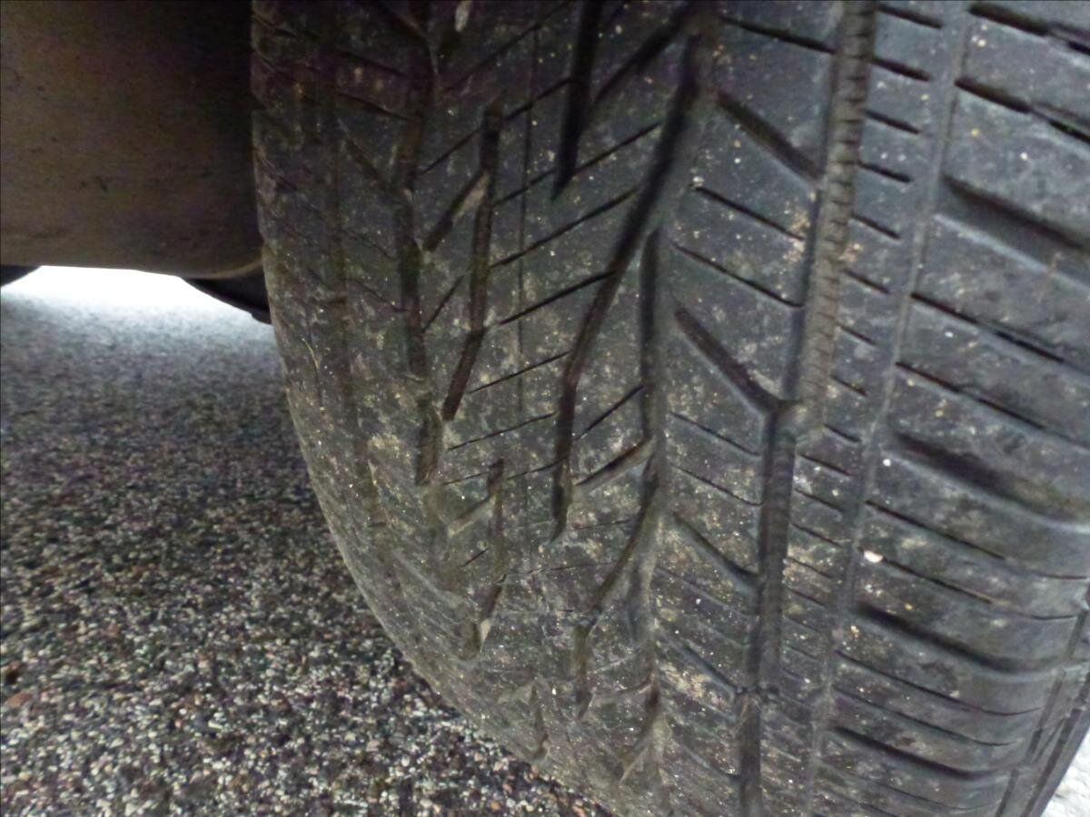 Citroën C-Crosser SUV 2,2 l 115 kw