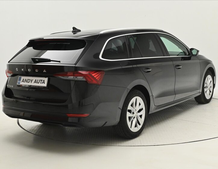 Škoda Octavia Kombi 2,0 l 110 kw