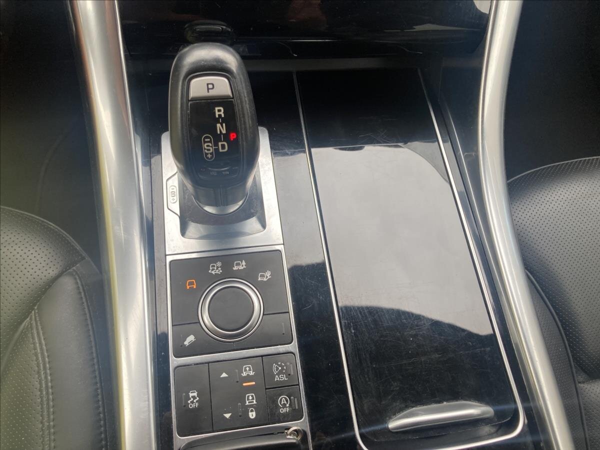 Land Rover Range Rover Sport Kombi 3,0 l 190 kw