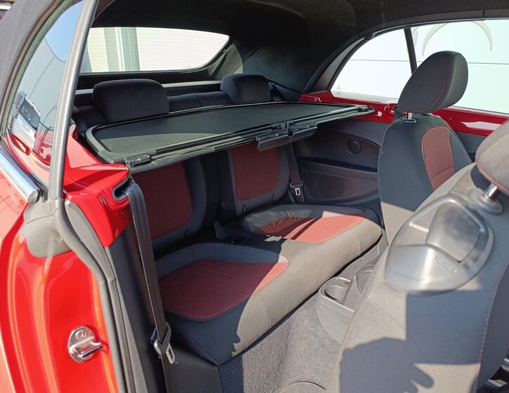 Volkswagen Beetle Kabriolet 1,2 l 77 kw
