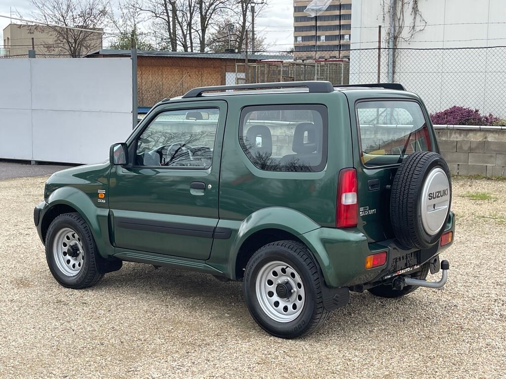 Suzuki Jimny SUV / Terénní 1,5 l 63 kw