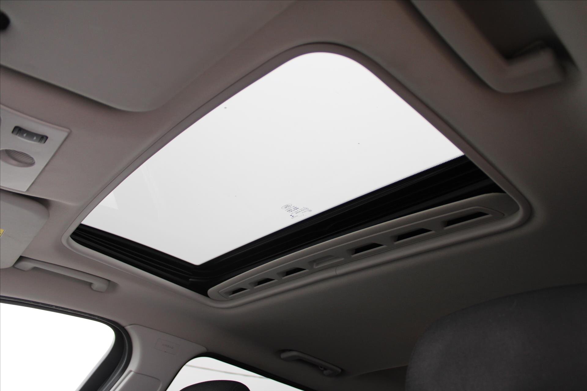 Ford Mondeo Kombi 2,0 l 120 kw