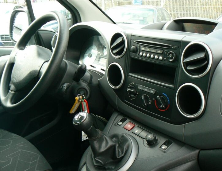 Peugeot Partner MPV 1,6 l 73 kw