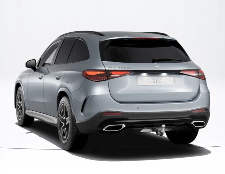 Mercedes-Benz GLC SUV 2,0 l 260 kw