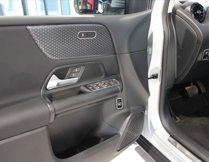 Mercedes-Benz Třídy B 10