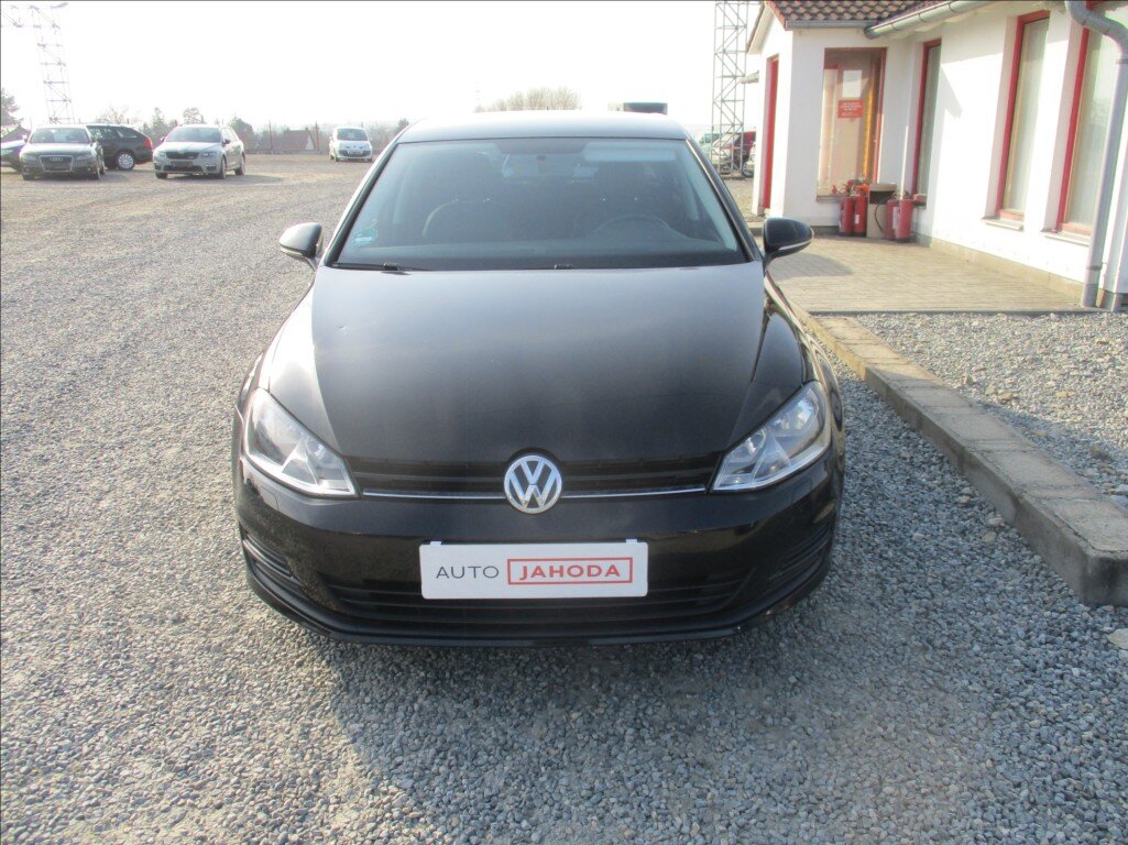 Volkswagen Golf Hatchback 1,2 l 77 kw