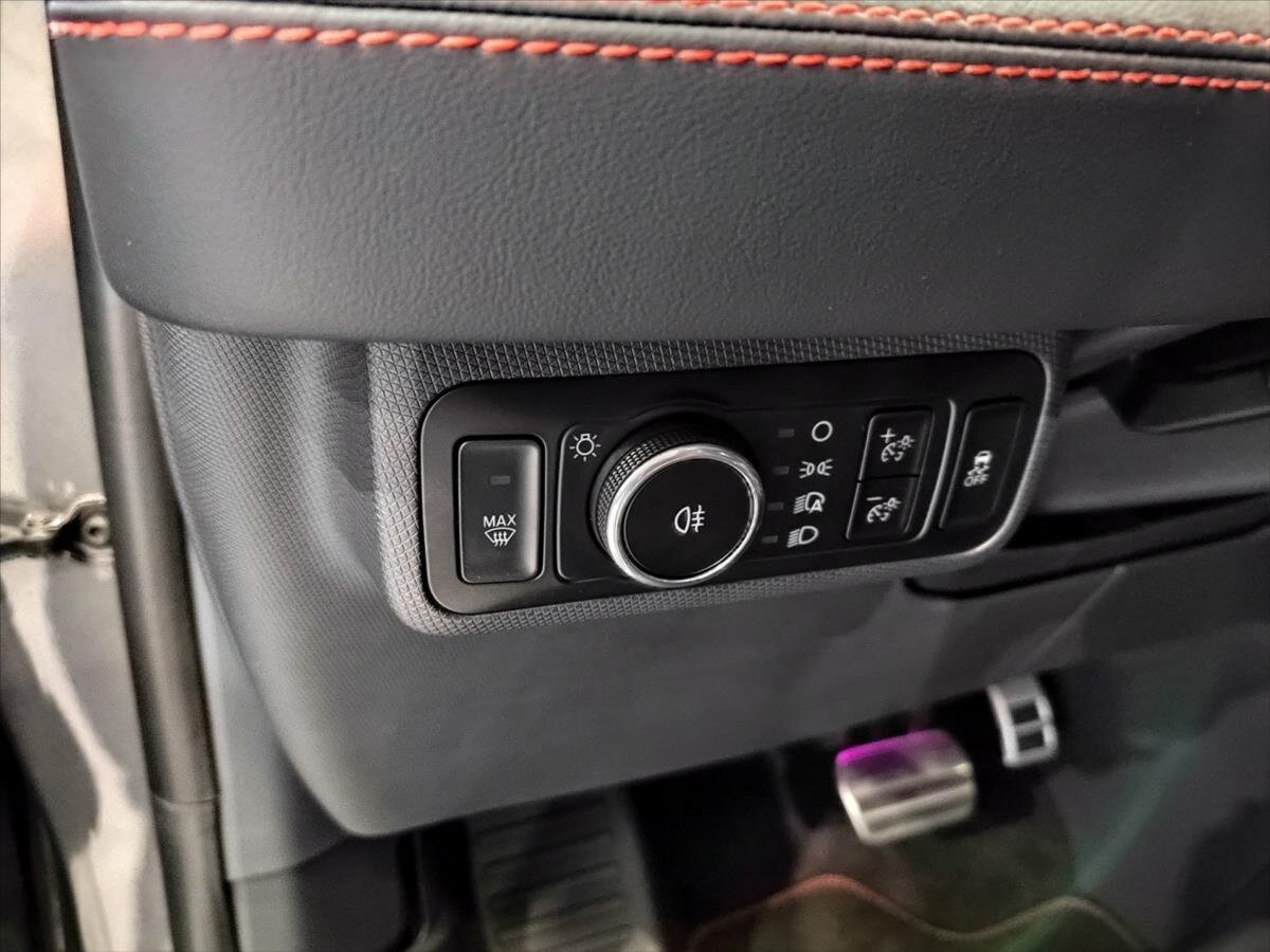 Ford Mustang Mach-E SUV / Terénní 0,0 198 kw