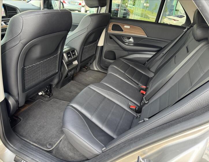 Mercedes-Benz GLE 26