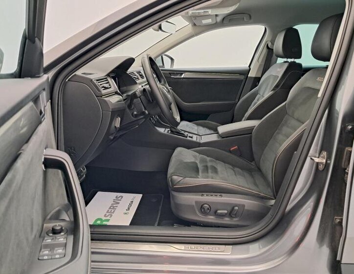 Škoda Superb Kombi 2,0 l 147 kw