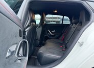 Mercedes-Benz CLA Kombi 2,0 l 310 kw