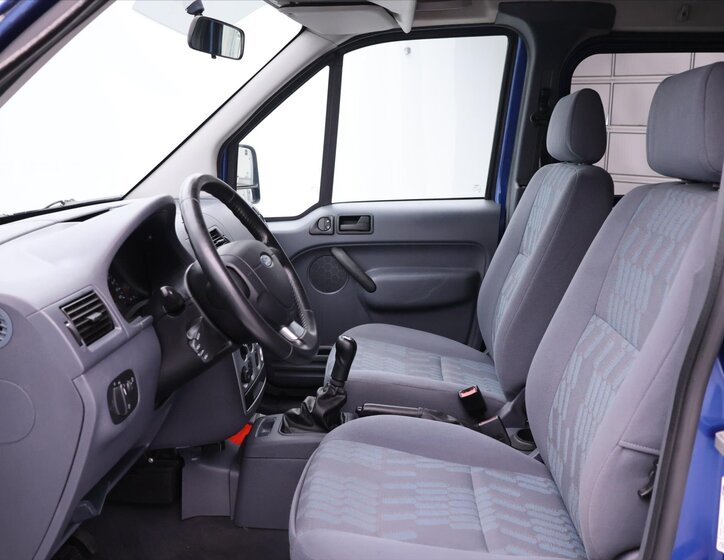 Ford Tourneo Connect 12