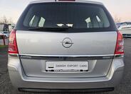 Opel Zafira 10