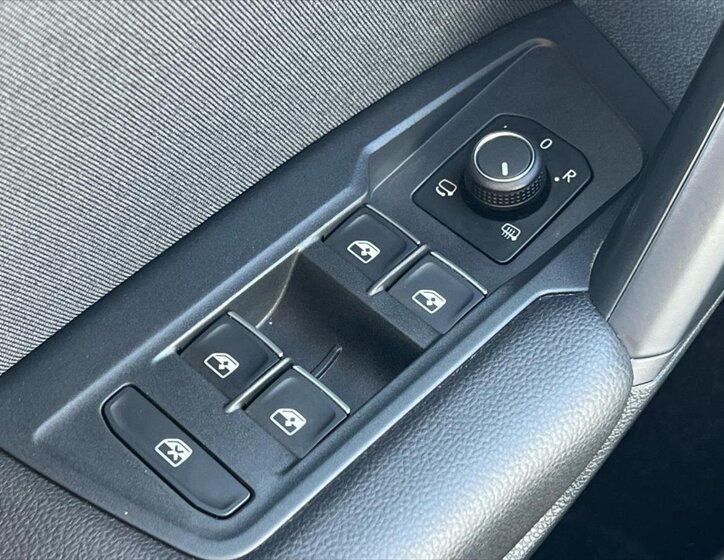 Volkswagen Tiguan Kombi 1,5 l 110 kw