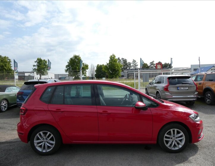 Volkswagen Golf Sportsvan MPV 999,0 85 kw