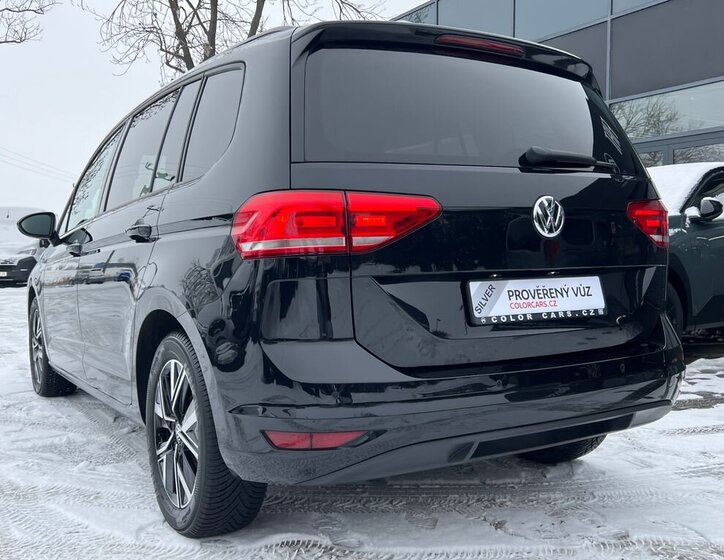 Volkswagen Touran MPV 1,5 l 110 kw