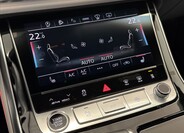 Audi Q8 19