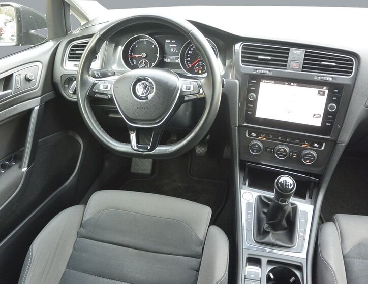 Volkswagen Golf Kombi 2,0 l 110 kw