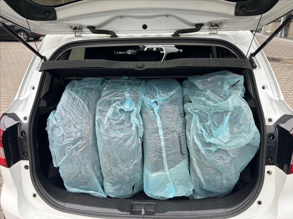 Suzuki SX4 S-Cross SUV 1,4 l 95 kw