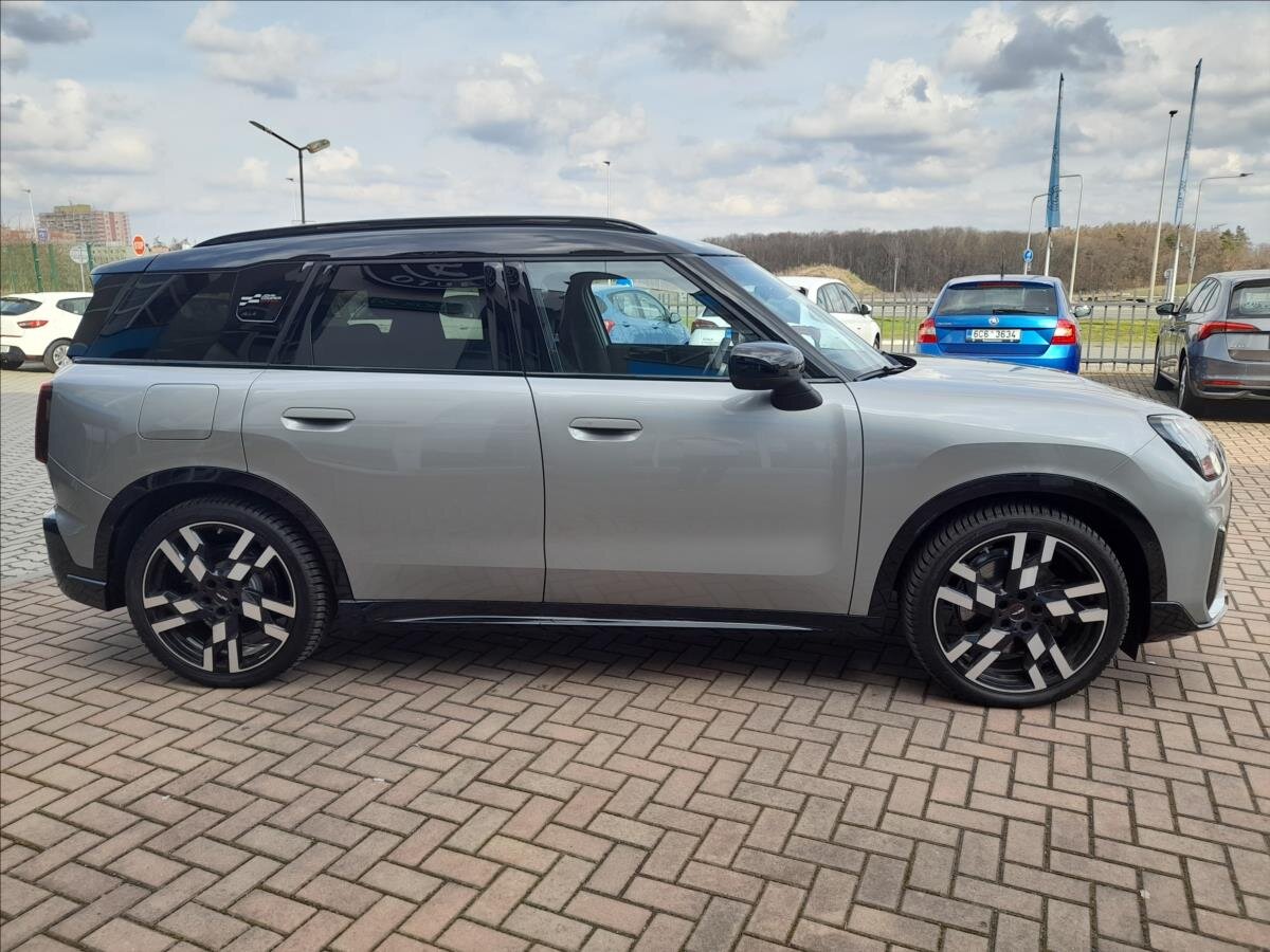 Mini Countryman SUV / Terénní 0,0 225 kw