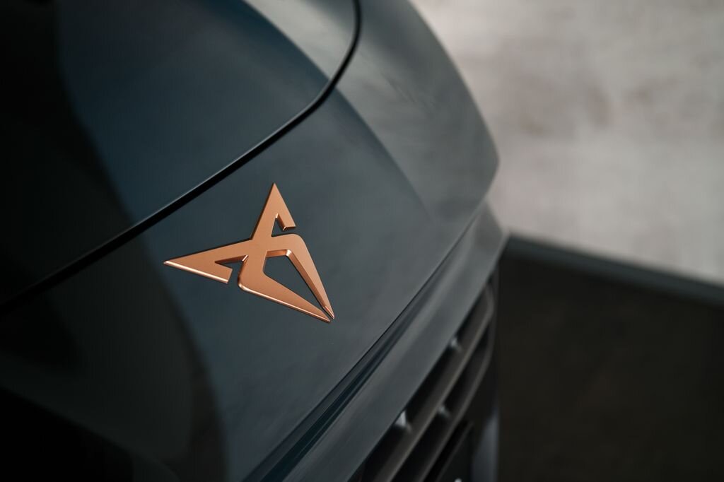 Cupra Ostatní SUV / Terénní 2,0 l 195 kw