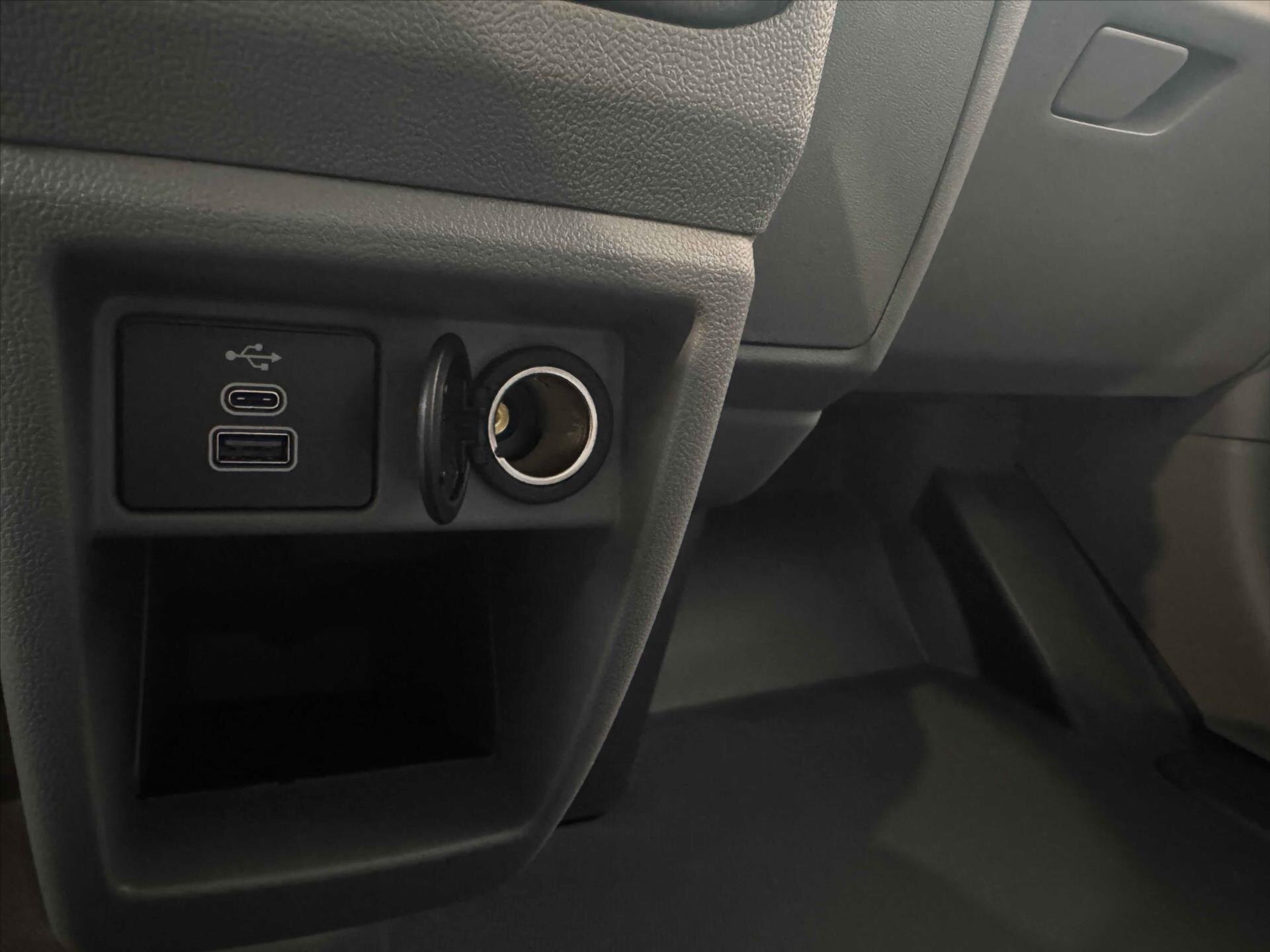 Ford Transit Custom VAN / Minibus 2,0 l 110 kw