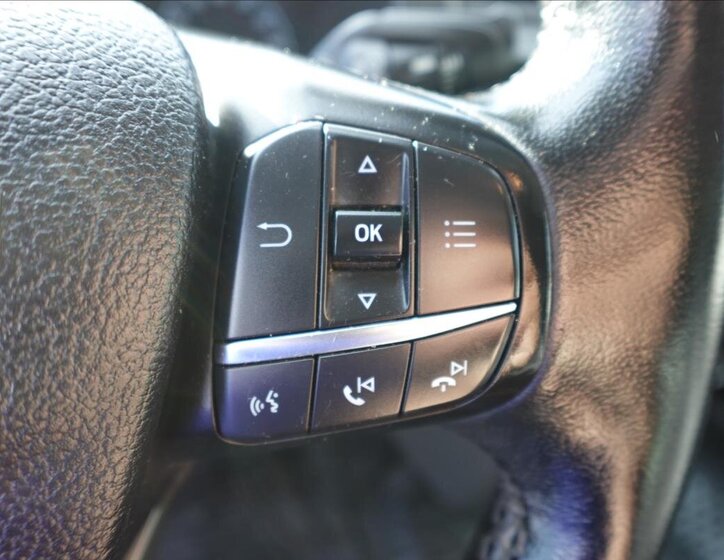 Ford Transit Valník 2,0 l 125 kw