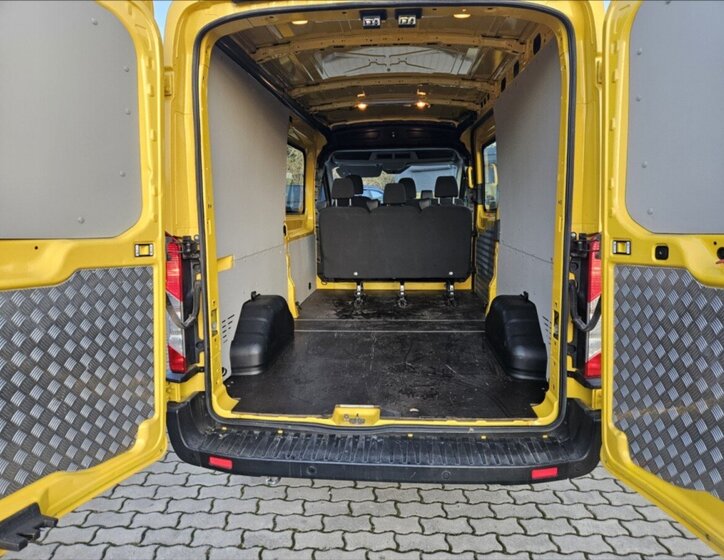 Ford Transit 4