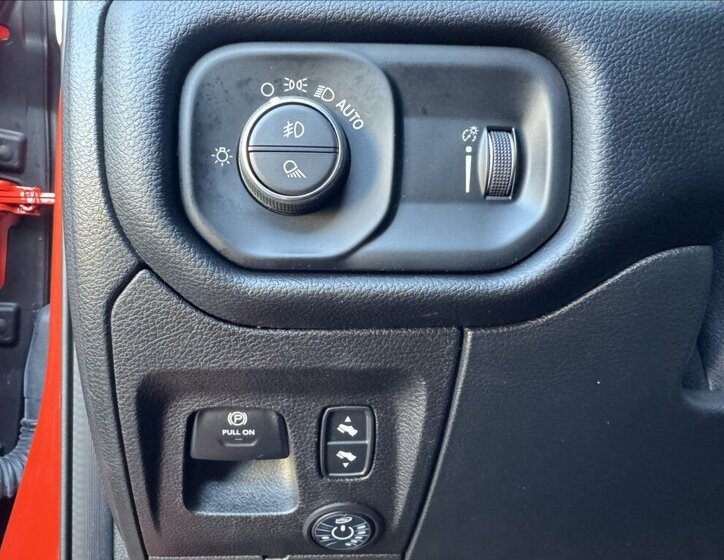 Dodge RAM 1500 Pick-up 5,7 l 295 kw