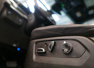 Cadillac Escalade 17