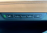 BMW Řada 7 Sedan / Limuzína 3,0 l 250 kw