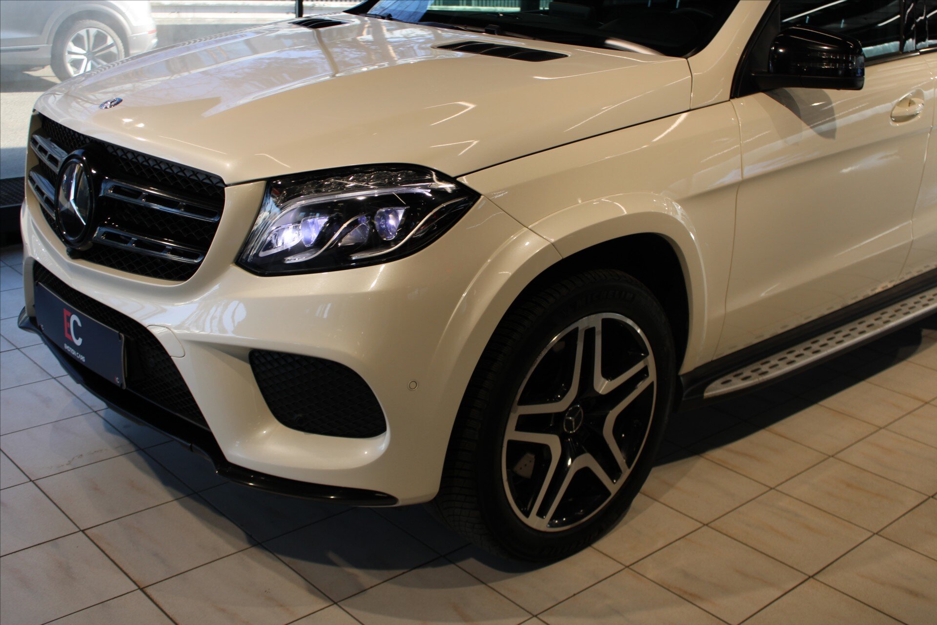 Mercedes-Benz GLS SUV 3,0 l 190 kw