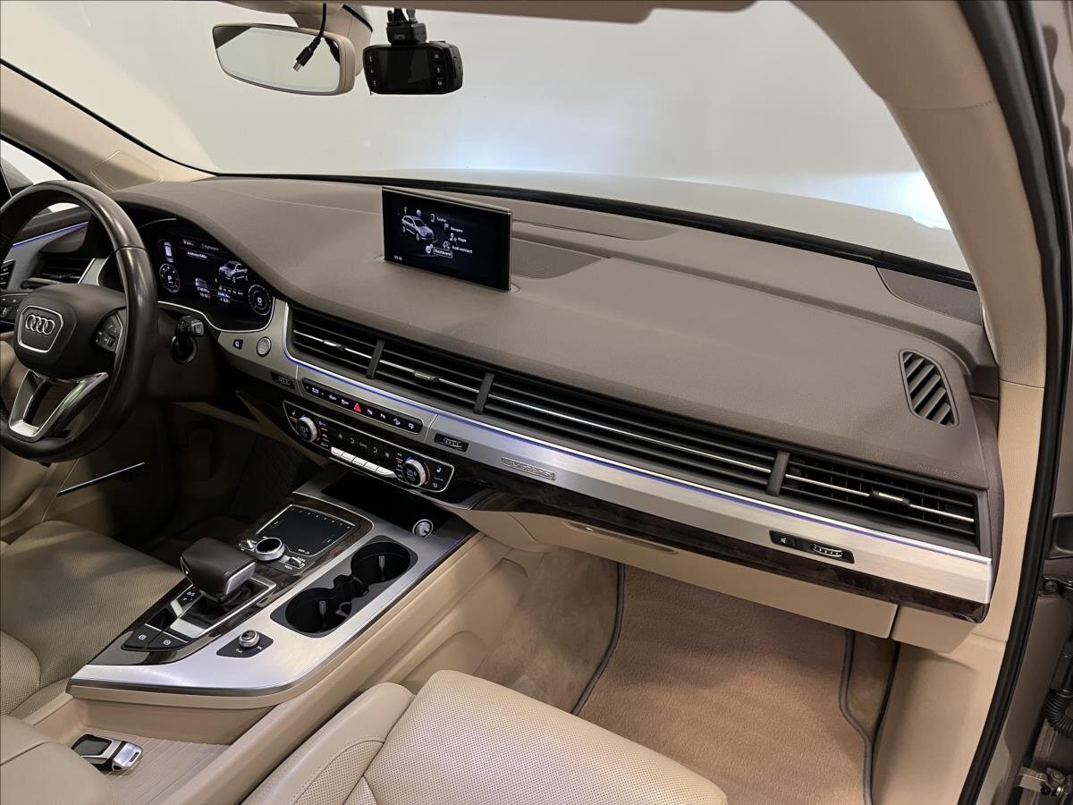 Audi Q7 SUV 3,0 l 200 kw