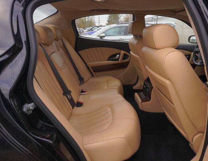 Maserati Quattroporte Sedan 4,2 l 295 kw