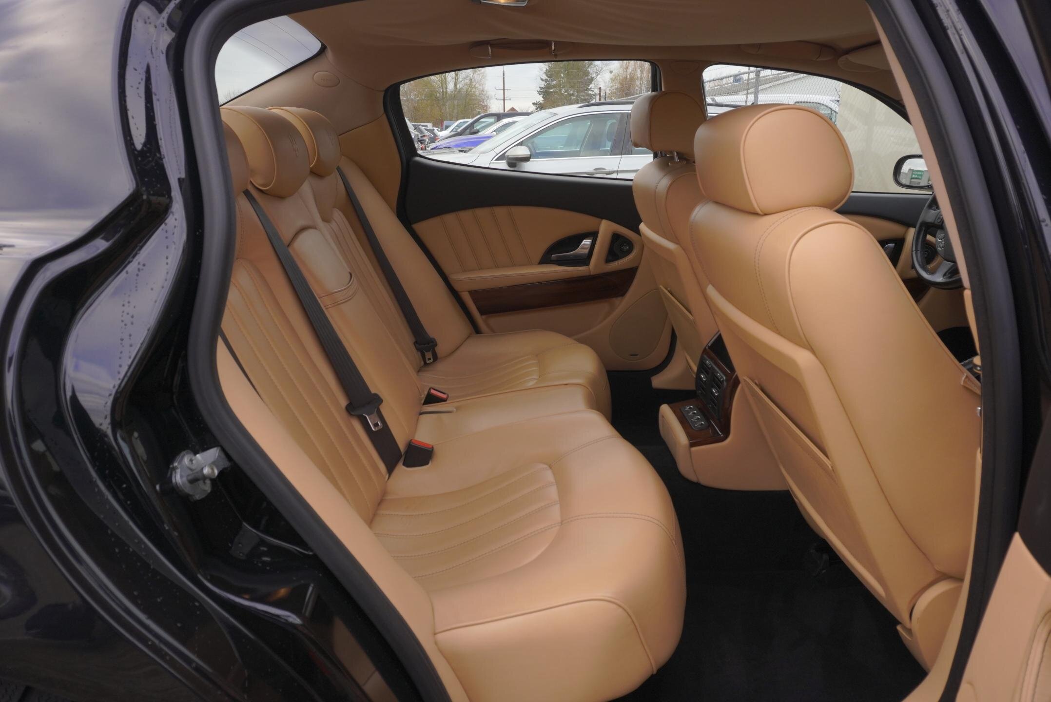 Maserati Quattroporte Sedan 4,2 l 295 kw