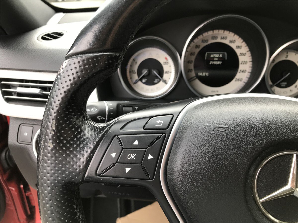 Mercedes-Benz Třídy E Kombi 2,1 l 100 kw