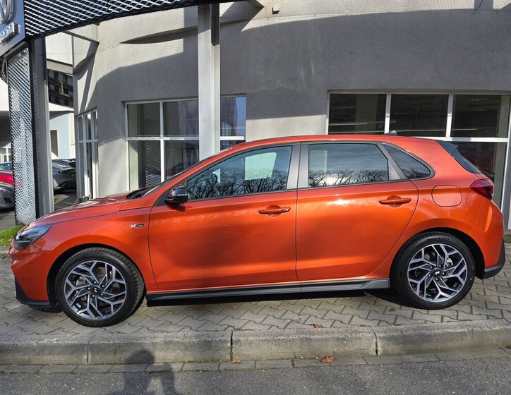 Hyundai i30 Hatchback 1,5 l 70 kw