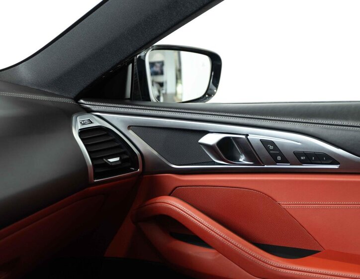 BMW Řada 8 Ostatní 4,4 l 390 kw