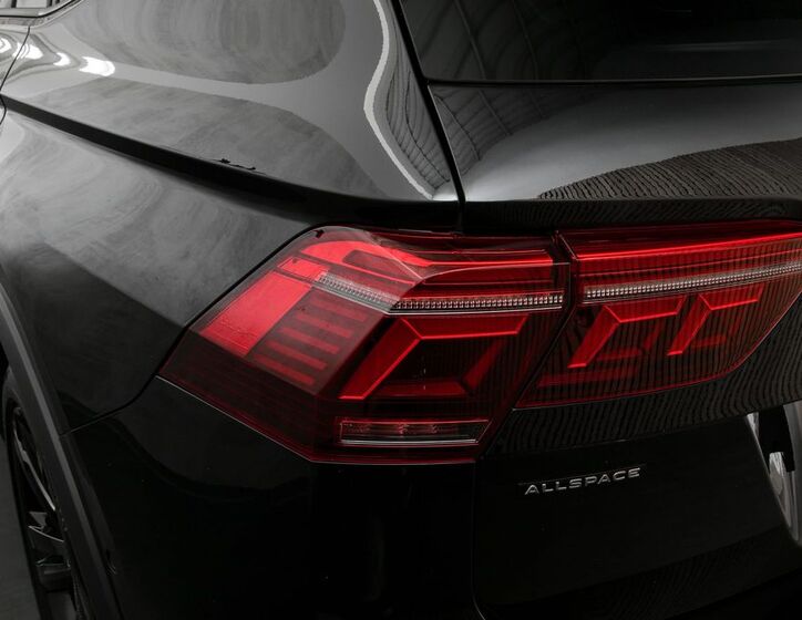 Volkswagen Tiguan Allspace 9