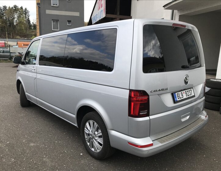 Volkswagen Caravelle Kombi 2,0 l 110 kw
