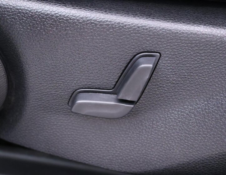 Mercedes-Benz GLK 18