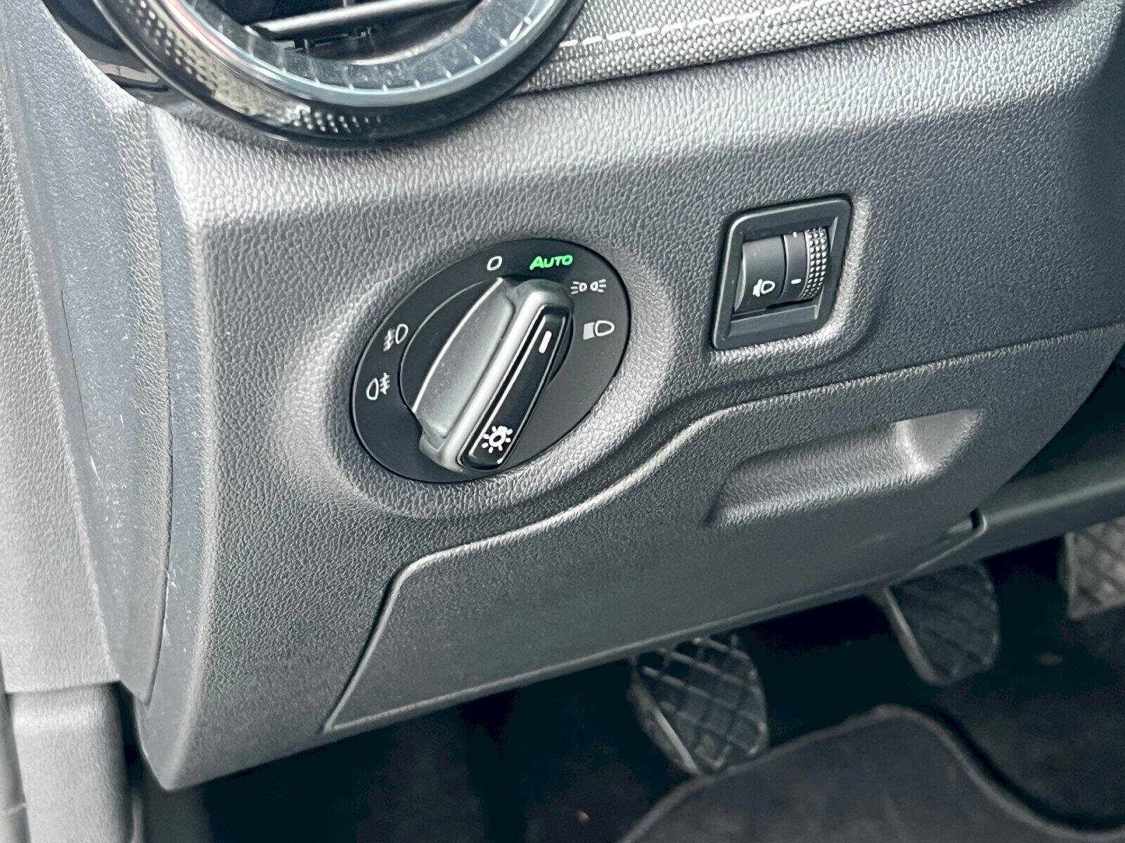 Škoda Fabia Hatchback 1,0 l 70 kw