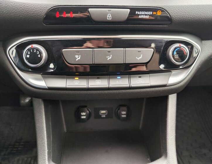 Hyundai i30 Kombi 1,5 l 81 kw