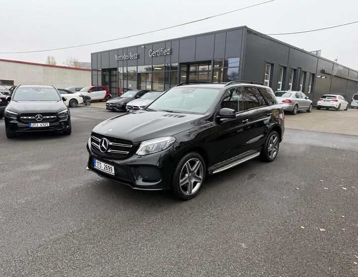 Mercedes-Benz GLE 1
