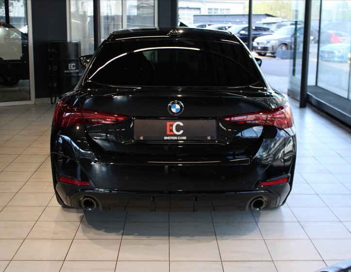 BMW Řada 4 Sedan / Limuzína 2,0 l 140 kw