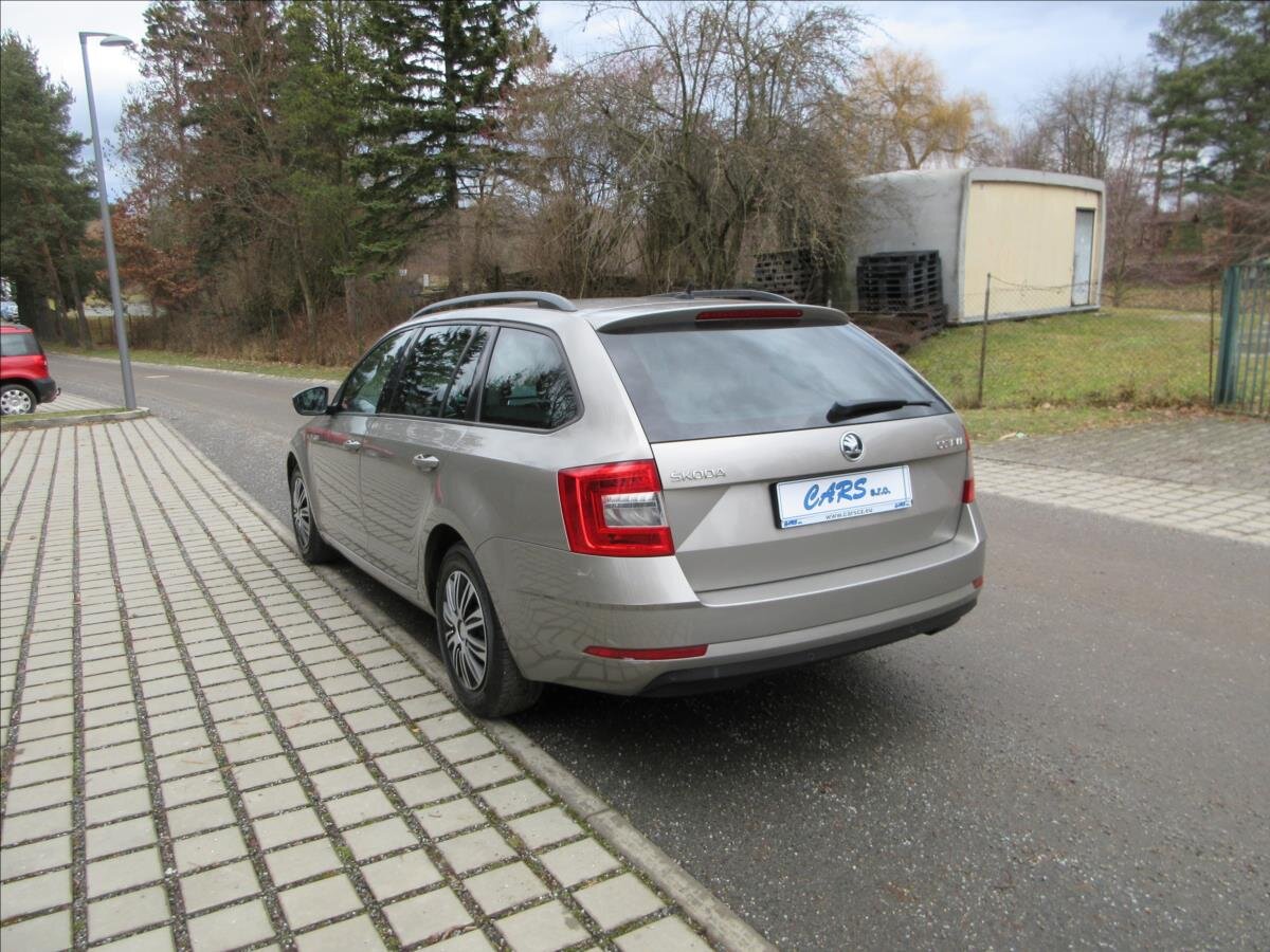 Škoda Octavia Kombi 1,6 l 85 kw