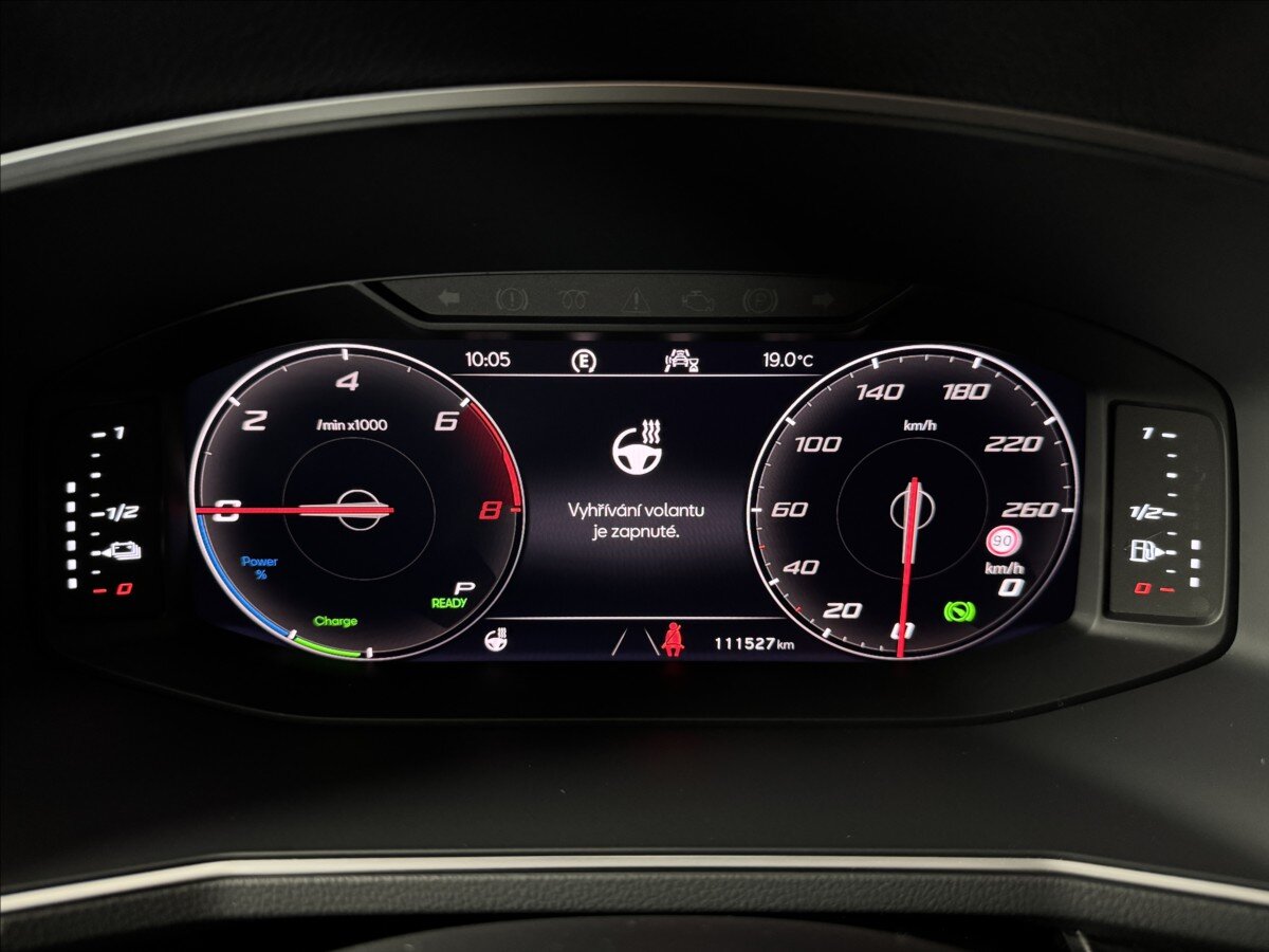 Seat Tarraco SUV / Terénní 1,4 l 180 kw