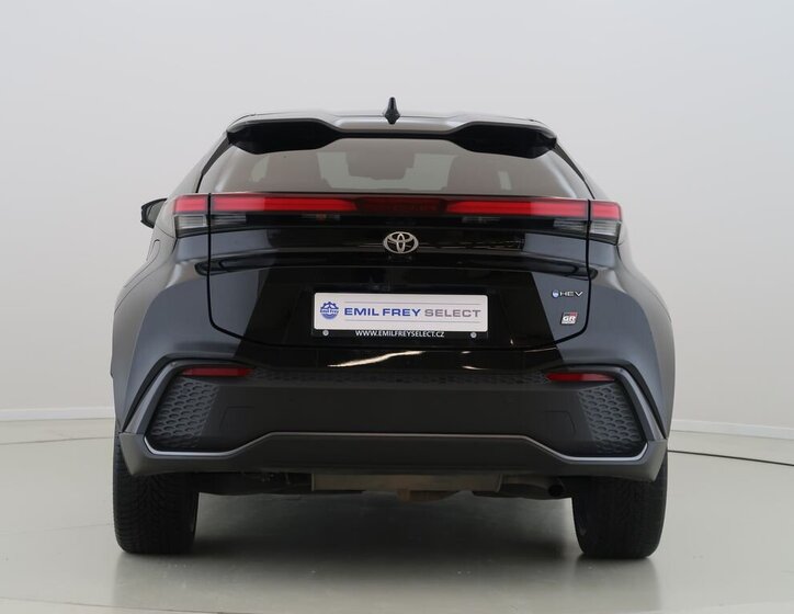 Toyota C-HR SUV 2,0 l 112 kw