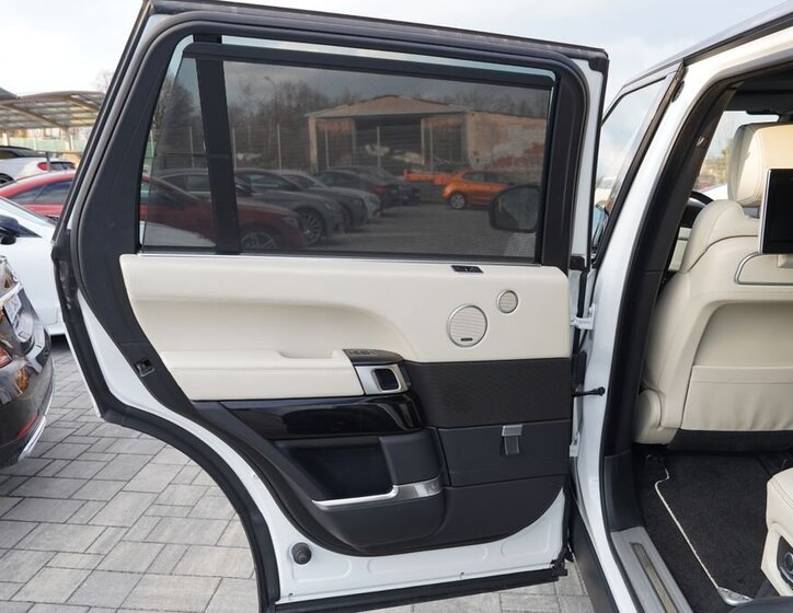 Land Rover Range Rover SUV / Terénní 4,4 l 250 kw